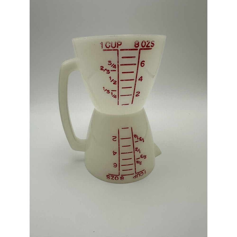 Vintage Tupperware Hourglass Measuring Cup 1 Cup 8 oz White Red Lettering 1242